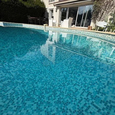 Villa Tropicannes Pool 5 Bedrooms Le Cannet